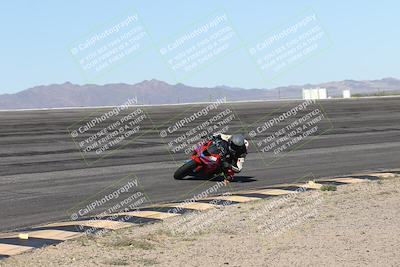 media/Jan-16-2026-CVMA Friday Practice (Fri) [[6f2bf47531]]/3-Racer 2/Session 3 (Bowl)/